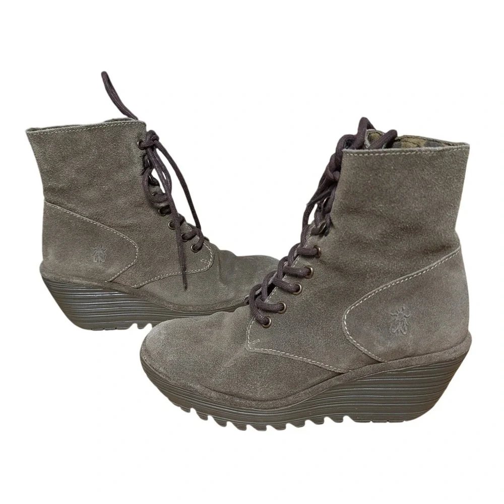 Fly London Yip Grey Green Suede Wedge Ankle Boots Lace Up Side Zip Women Size 39